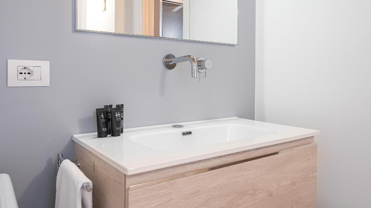 Classbnb - Due Moderni Appartamenti A 1Km Dall'Arco Della Pace Milán Exteriér fotografie